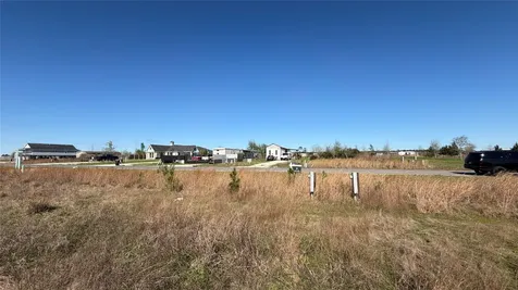 1643 Road 5601 Cleveland TX 77327