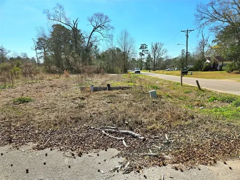205 Tanner Street Cleveland TX 77575