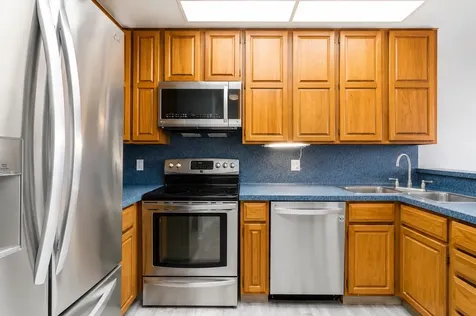 793 Davis Road 215 League City TX 77573