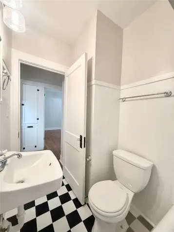 1136 Berthea Street 01 Houston TX 77006
