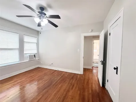 1136 Berthea Street 01 Houston TX 77006