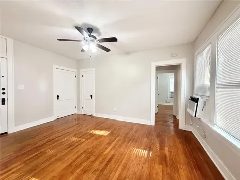 1136 Berthea Street 01 Houston TX 77006