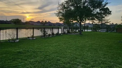 2714 White Falls Drive Pearland TX 77584