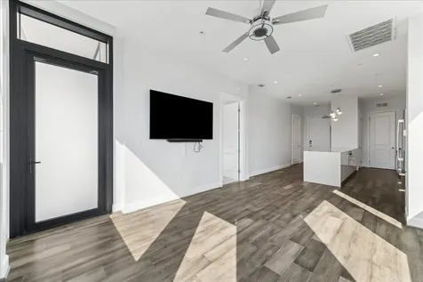 1211 Caroline Street 1504 Houston TX 77002