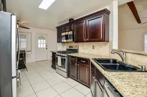 2902 Silent Drive Sugar Land TX 77498