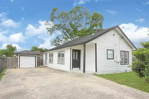 8005 Wiggins Street Houston TX 77029