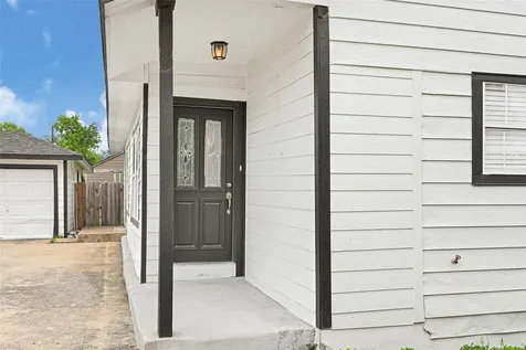 8005 Wiggins Street Houston TX 77029