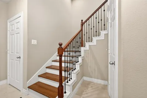 8810 Lakeshore Bend Drive Houston TX 77080