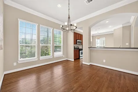 8810 Lakeshore Bend Drive Houston TX 77080