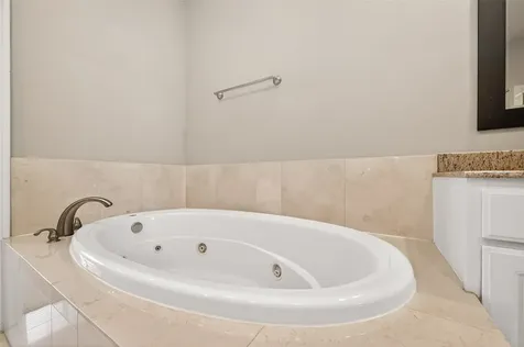 8810 Lakeshore Bend Drive Houston TX 77080