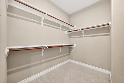 8810 Lakeshore Bend Drive Houston TX 77080
