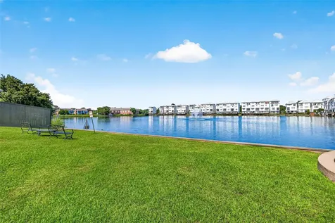 8810 Lakeshore Bend Drive Houston TX 77080