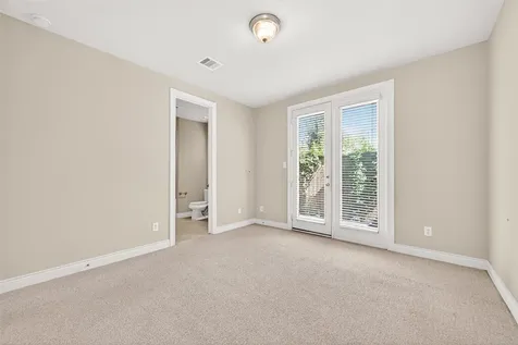 8810 Lakeshore Bend Drive Houston TX 77080