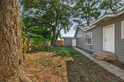 714 E Humble Street Baytown TX 77520