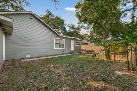 714 E Humble Street Baytown TX 77520
