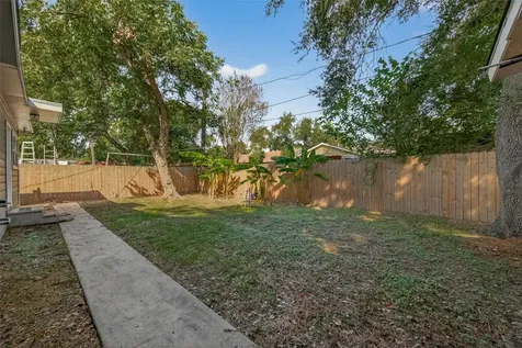 714 E Humble Street Baytown TX 77520