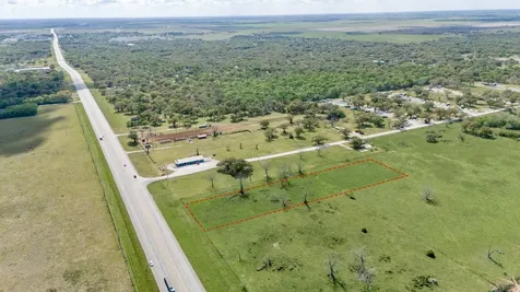 0 Highway 35 N Van Vleck TX 77482