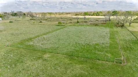 0 Highway 35 N Van Vleck TX 77482