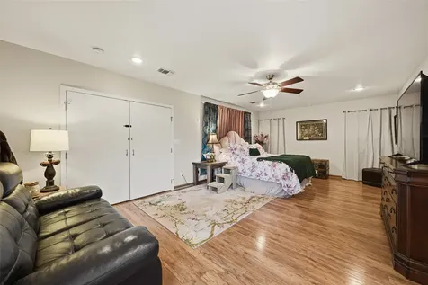 2501 Marguerite Street Bay City TX 77414
