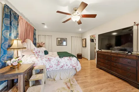 2501 Marguerite Street Bay City TX 77414