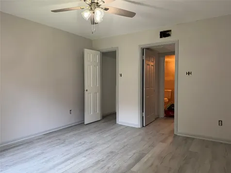 1311 Antoine Drive 219 Houston TX 77055