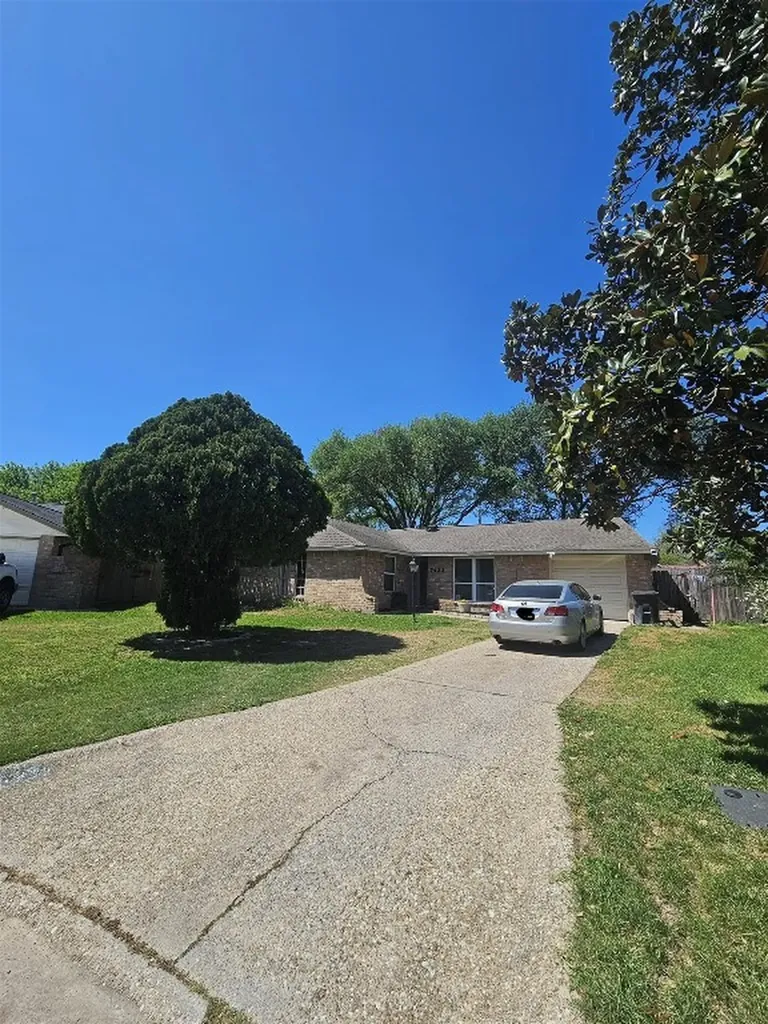 7422 Yellow Pine Drive Houston TX 77040