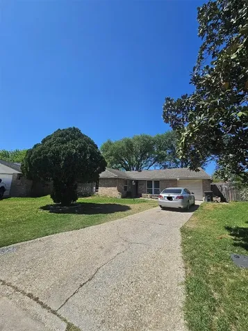 7422 Yellow Pine Drive Houston TX 77040