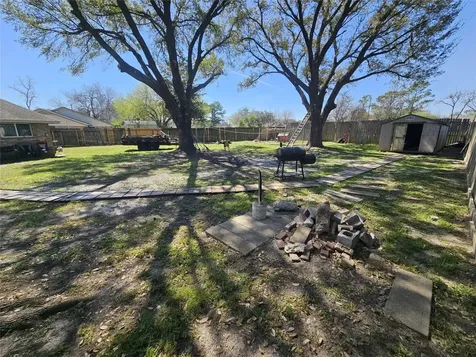 7422 Yellow Pine Drive Houston TX 77040