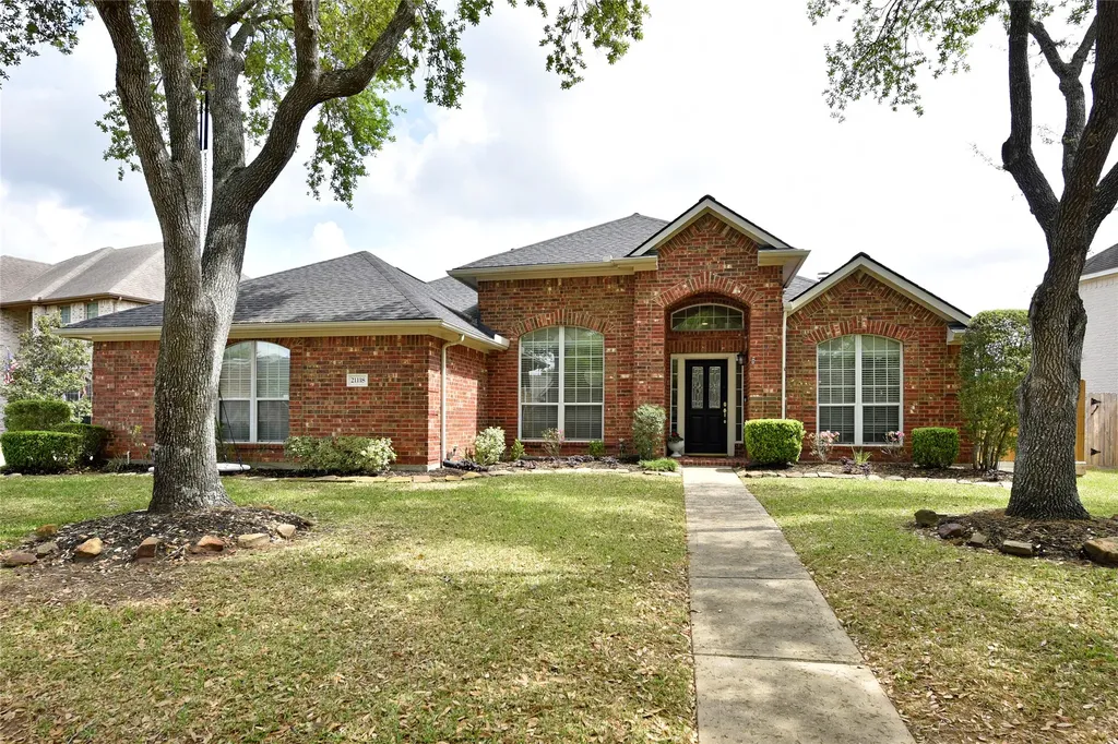 21118 Meadow Ash Court Richmond TX 77407