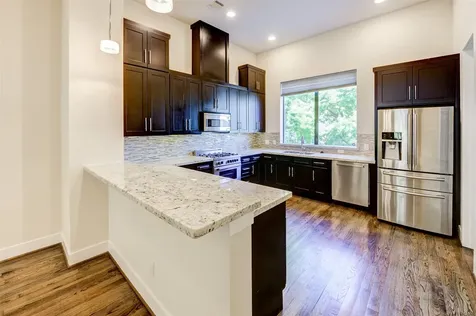1222 W Dallas Street Houston TX 77019