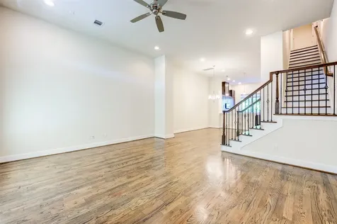 1222 W Dallas Street Houston TX 77019