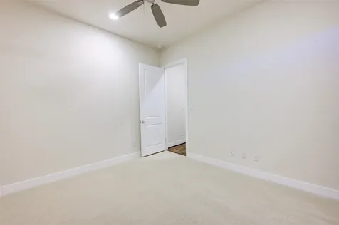 1222 W Dallas Street Houston TX 77019