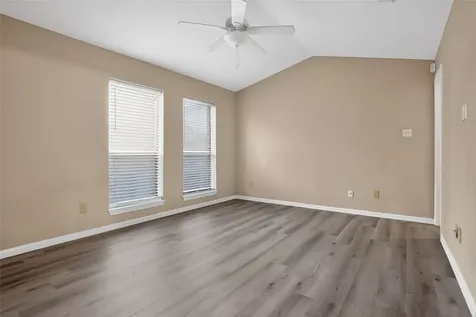 8299 Cambridge Street 706 Houston TX 77054