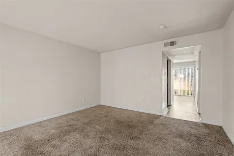 8100 Creekbend Drive 131 Houston TX 77071