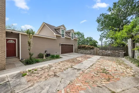 801 W Main Street Brenham TX 77833