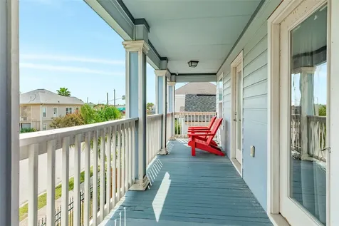 1418 Avenue M 1/2 Galveston TX 77550