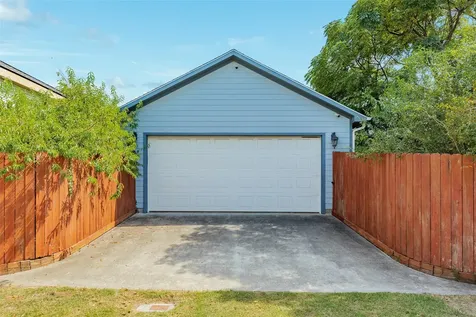 1418 Avenue M 1/2 Galveston TX 77550
