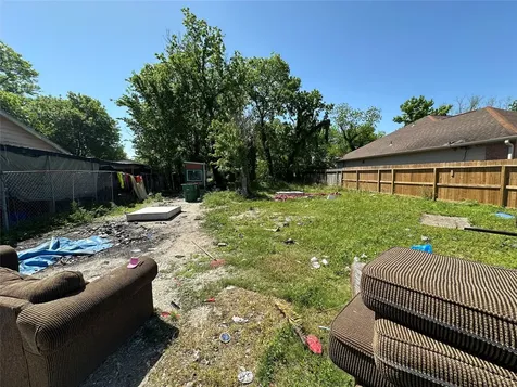 3916 Galesburg Street Houston TX 77051