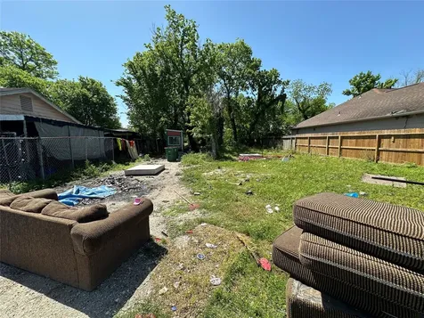 3916 Galesburg Street Houston TX 77051