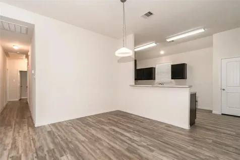 699 Fallow Lane Alvin TX 77511