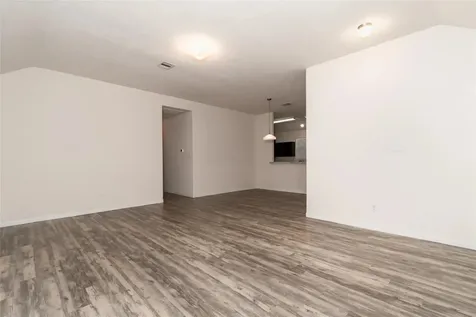 699 Fallow Lane Alvin TX 77511
