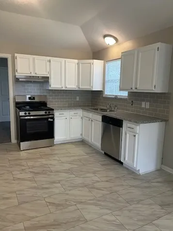 10440 Royal Adrian Drive Conroe TX 77303
