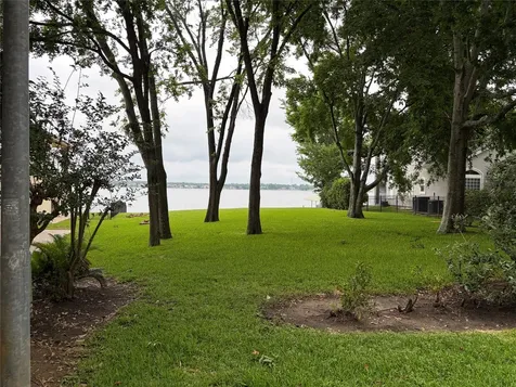 3818 Treasure Island Drive Montgomery TX 77356