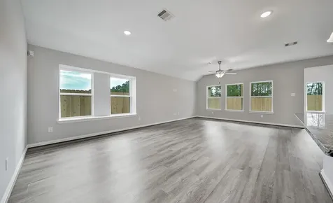 22214 Nissi Beach Drive Hockley TX 77447