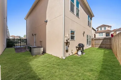 6107 Windwater Pointe Houston TX 77036