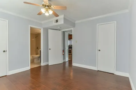 6402 Del Monte Drive 45 Houston TX 77057
