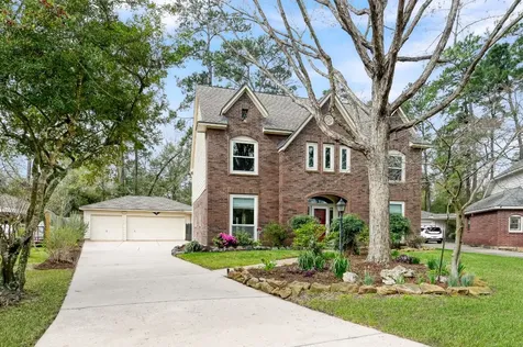 92 S Bonneymead Circle The Woodlands TX 77381