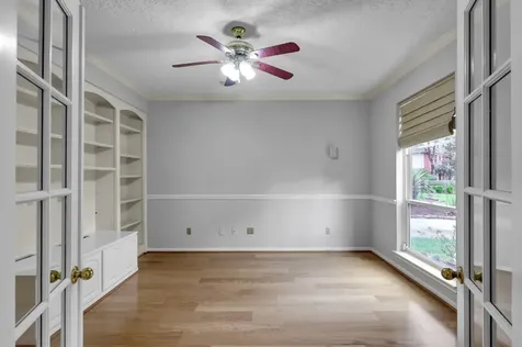 92 S Bonneymead Circle The Woodlands TX 77381
