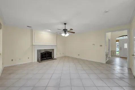92 S Bonneymead Circle The Woodlands TX 77381