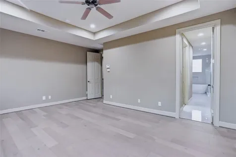 1603 W 14th Street Houston TX 77008